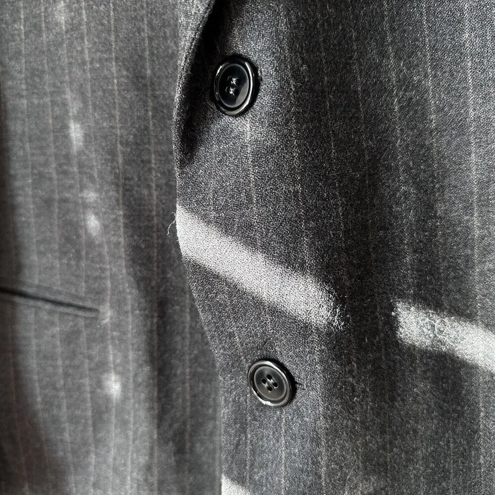 Donna Karan Signature Men's Blazer Jacket Pin Stripes 100% Wool Italy Size 46